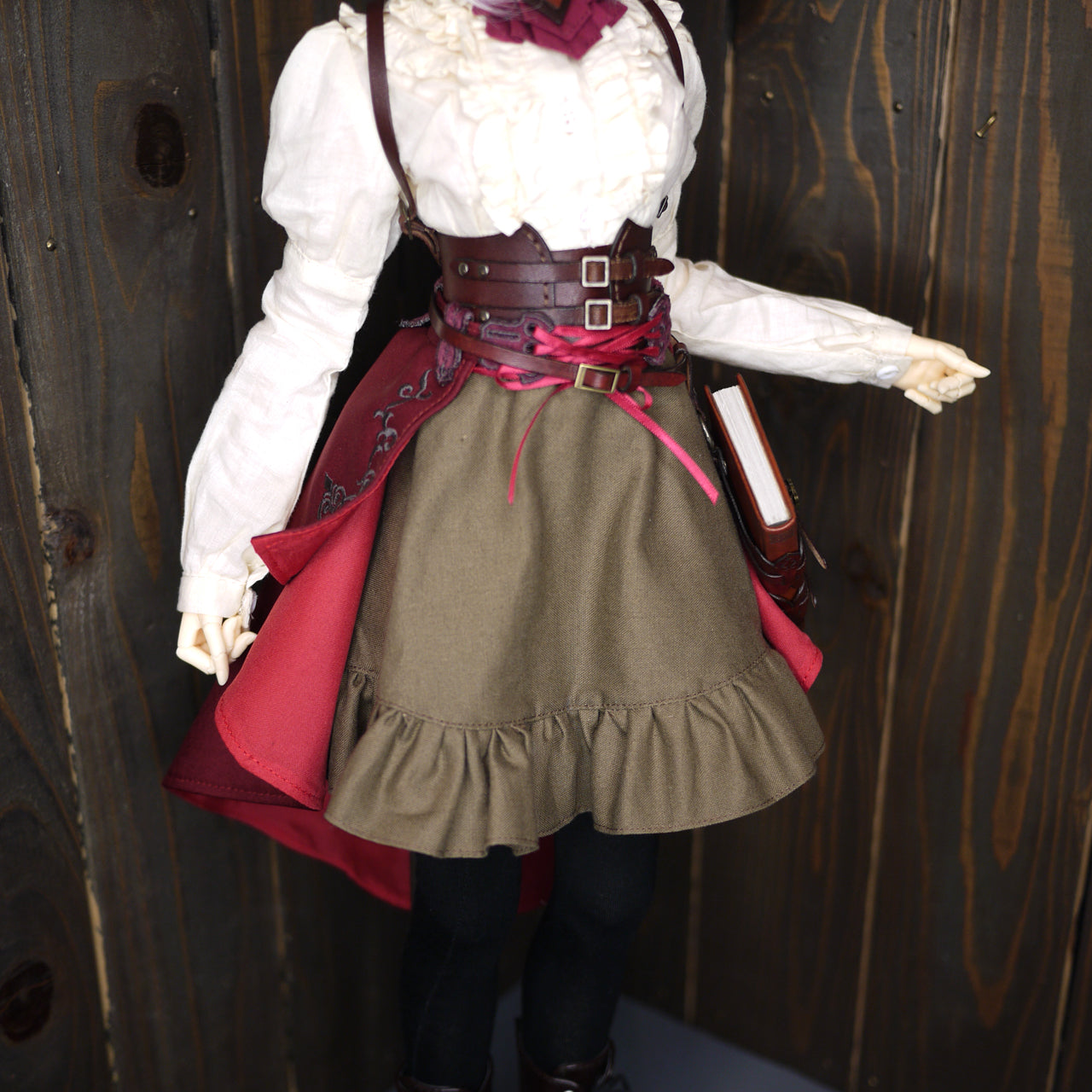 1/3doll fantasy grimoire and holder set