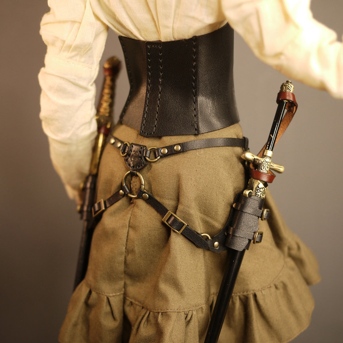 1/3doll fantasy sword belt (twin swords)