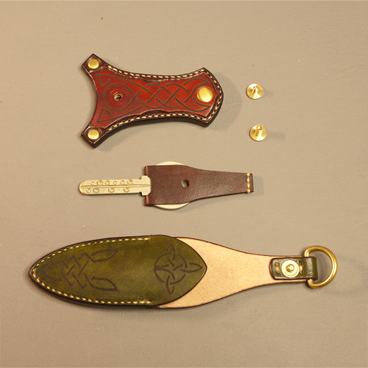 Celtica07 Celtic pattern Dagger-style key cover