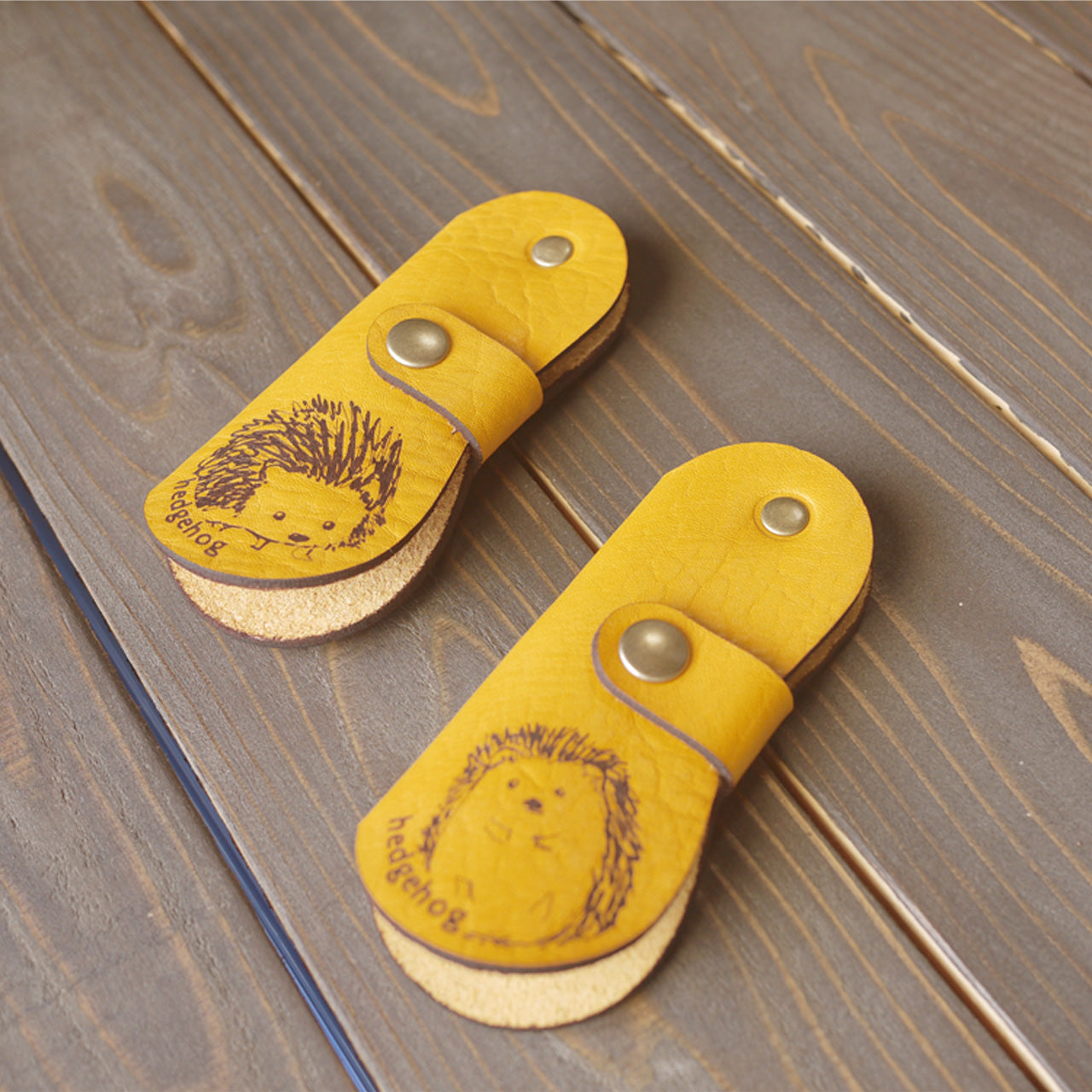 animal illustration key case