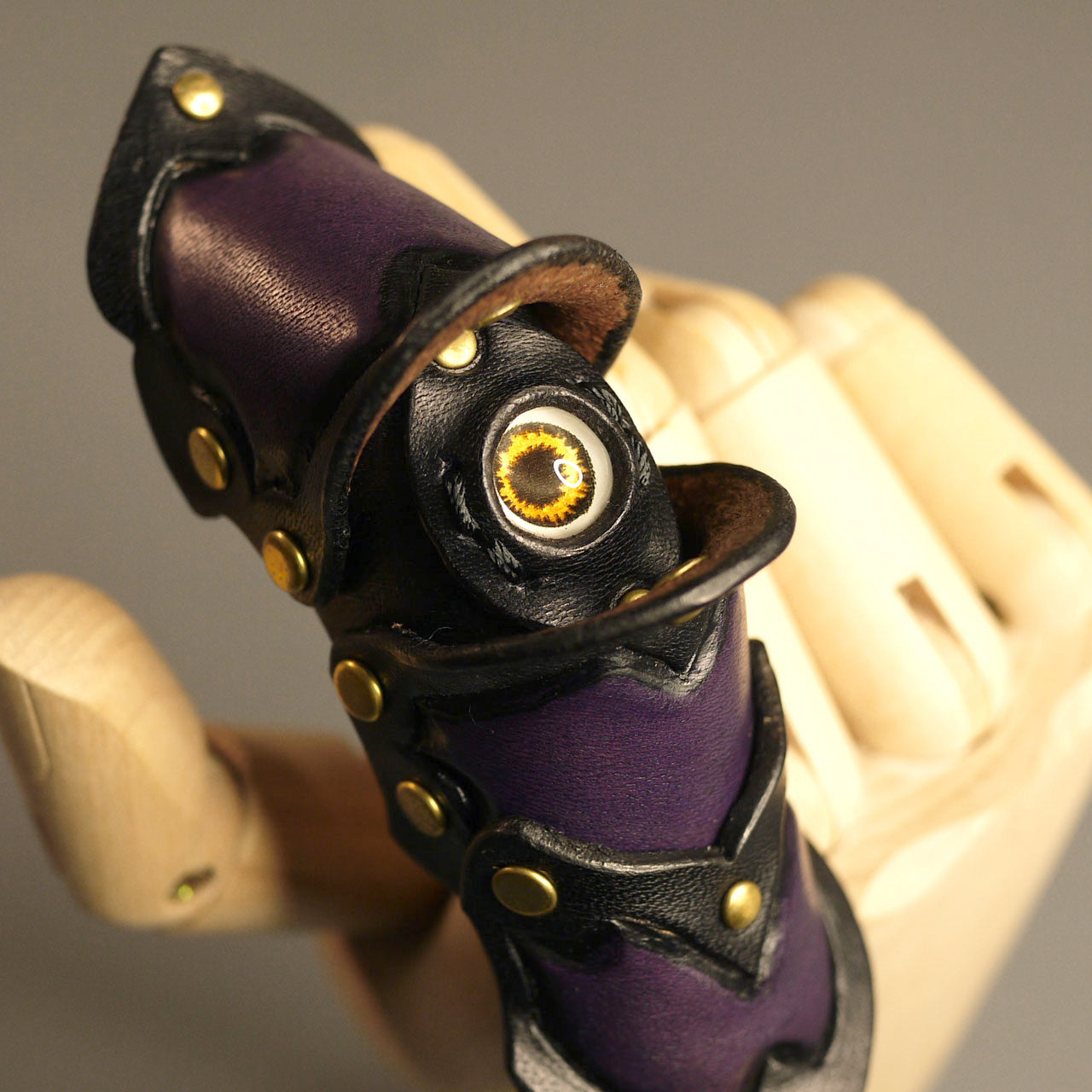 Armatura02 dolleye armor ring