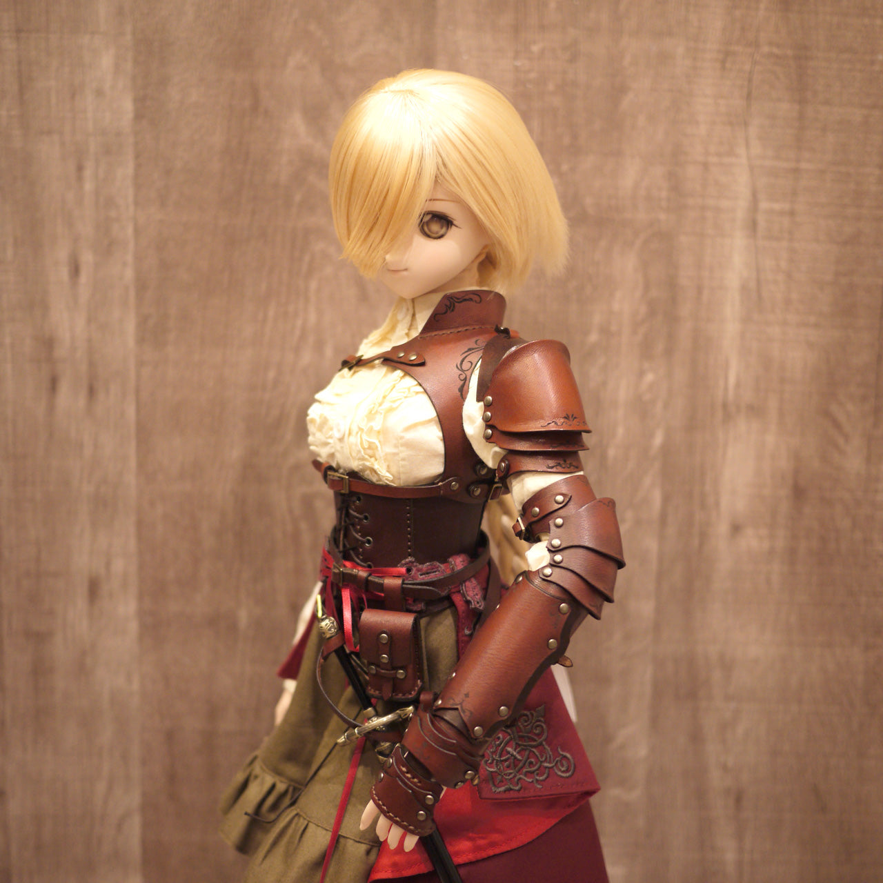 dollfie dream fantasy leather Shoulder armor (left shoulder)