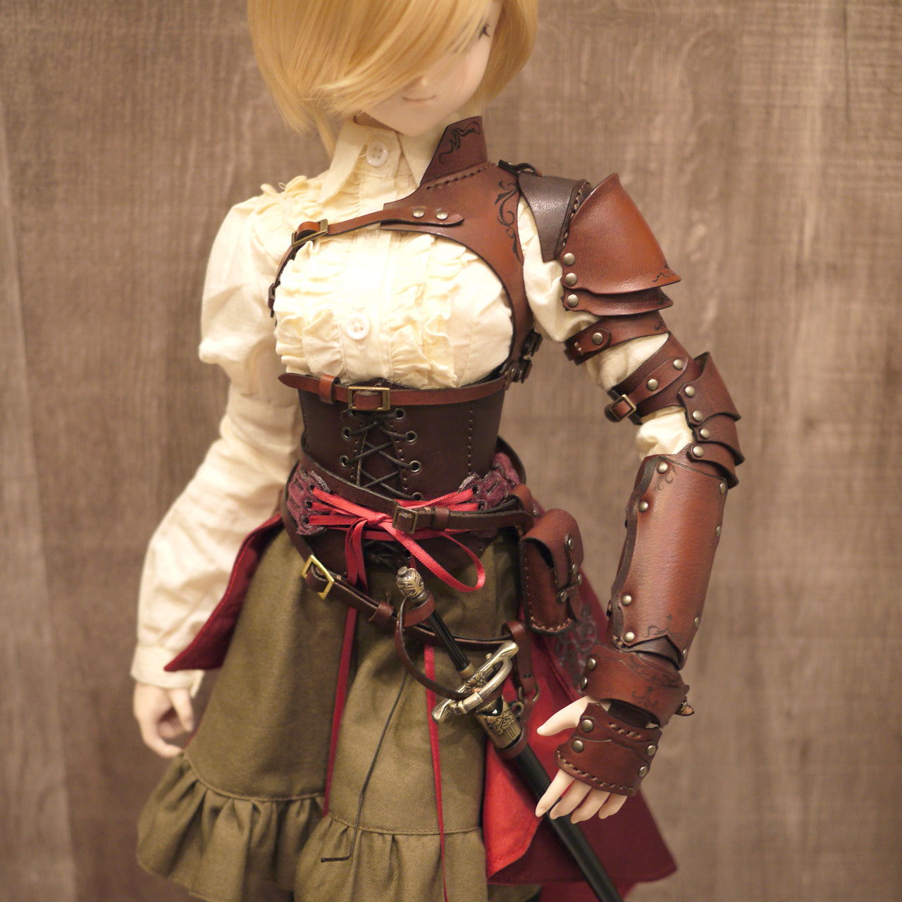 dollfie dream fantasy leather Shoulder armor (left shoulder)