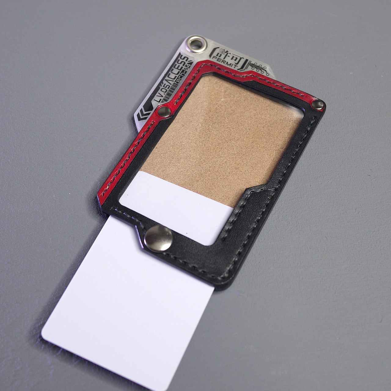 orizontas-tech04 ID/passcase