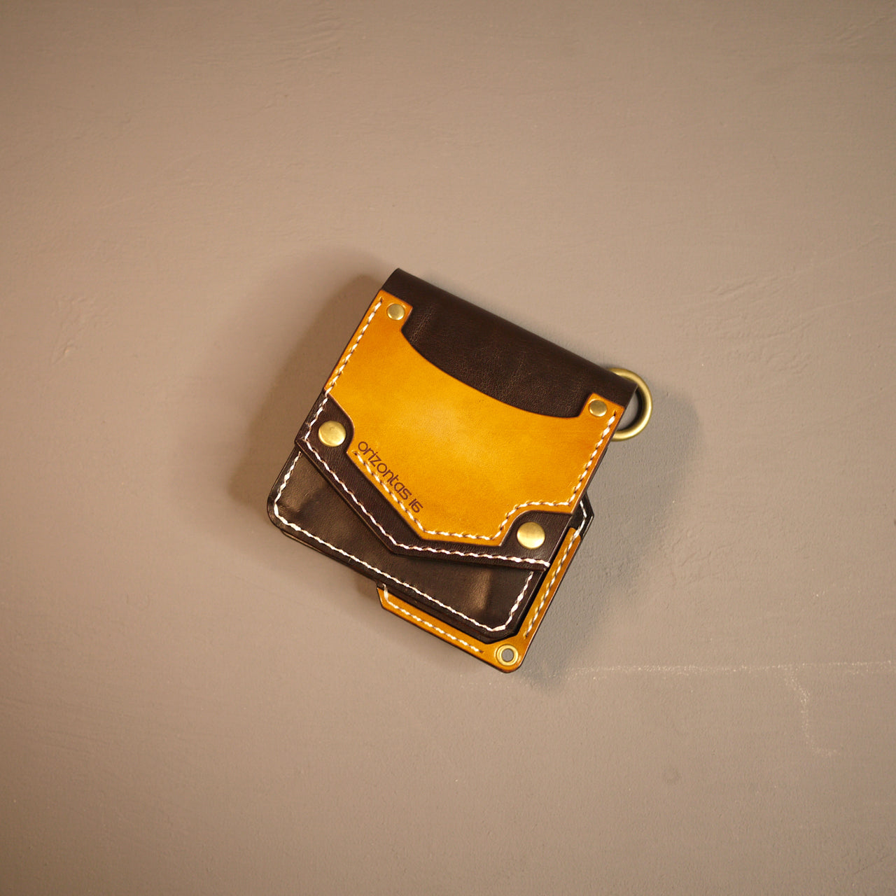 orizontas16 ハーフ トラッカーウォレット