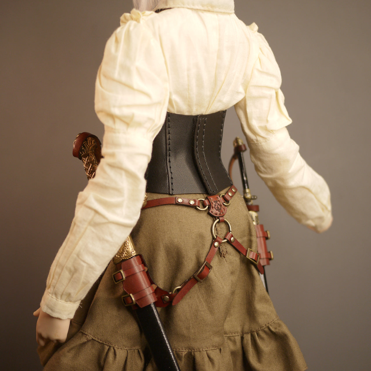 1/3doll fantasy sword belt (twin swords)