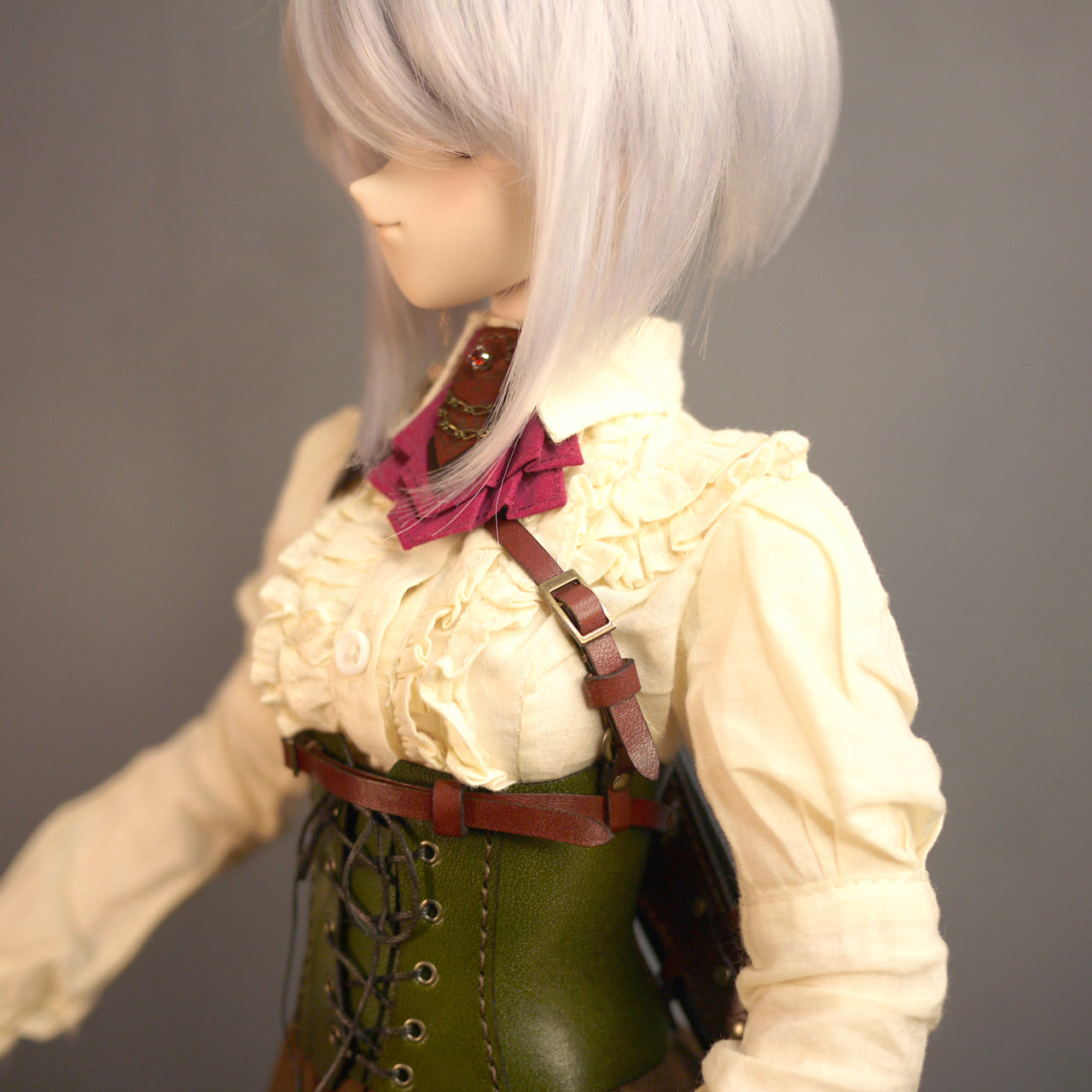 [受注生産] 1/3ドール 剣帯 ショルダーソードベルト (双剣) 本革
