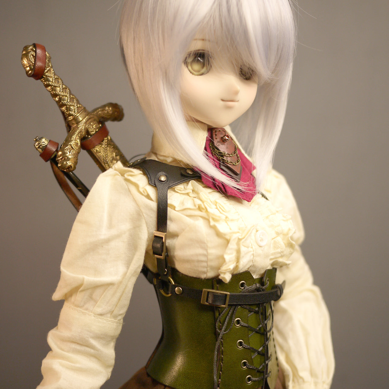 [受注生産] 1/3ドール 剣帯 ショルダーソードベルト (双剣) 本革