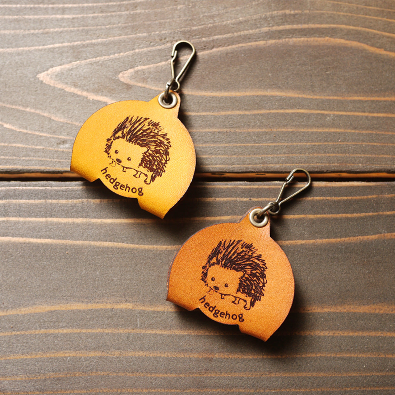 animal illustration earphone/headphone and cable holder 