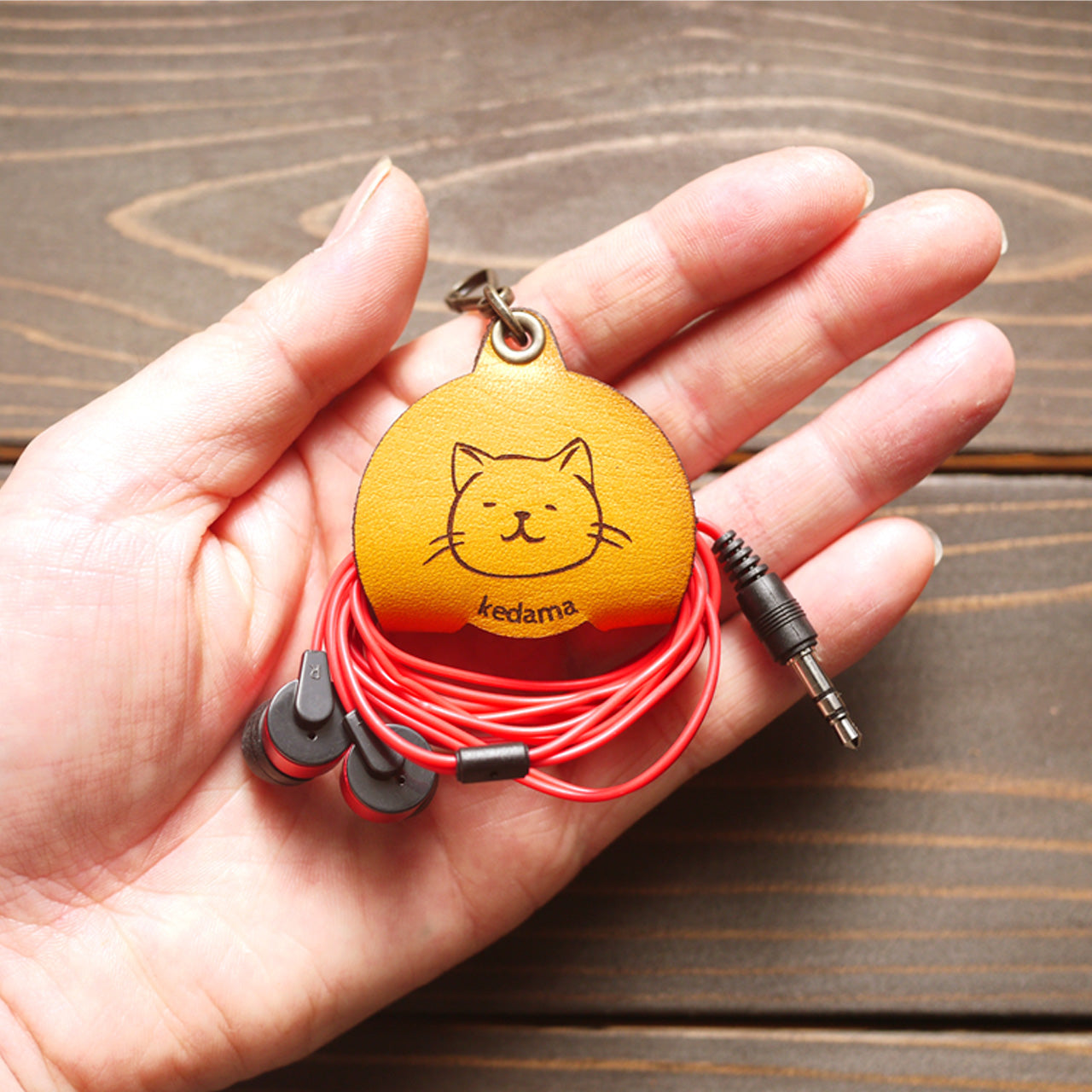animal illustration earphone/headphone and cable holder 