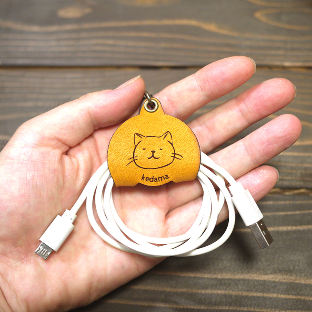 animal illustration earphone/headphone and cable holder 