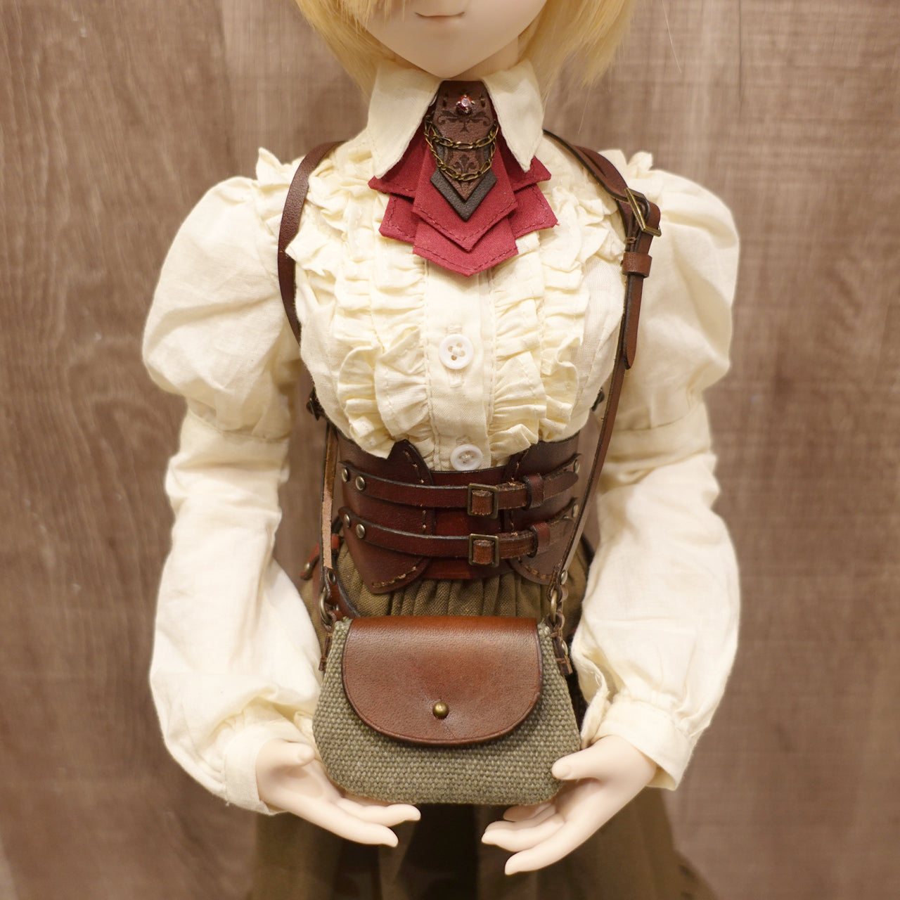 1/3doll Canvas and leather shoulder bag