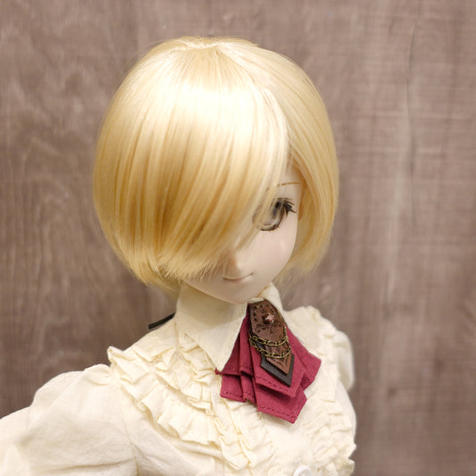1/3doll cloth and leather jabot